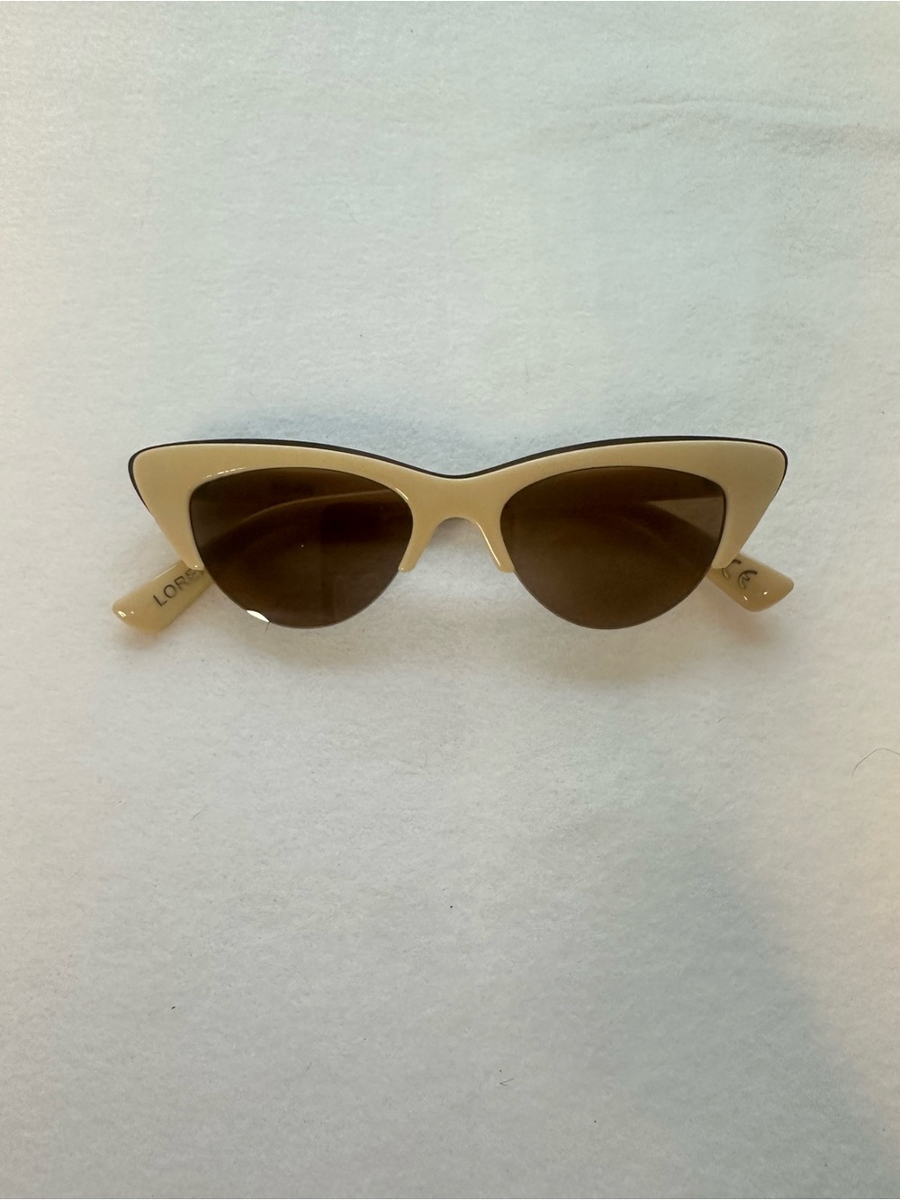 Reality Loren Cream Cat Eye Sunglasses Retro